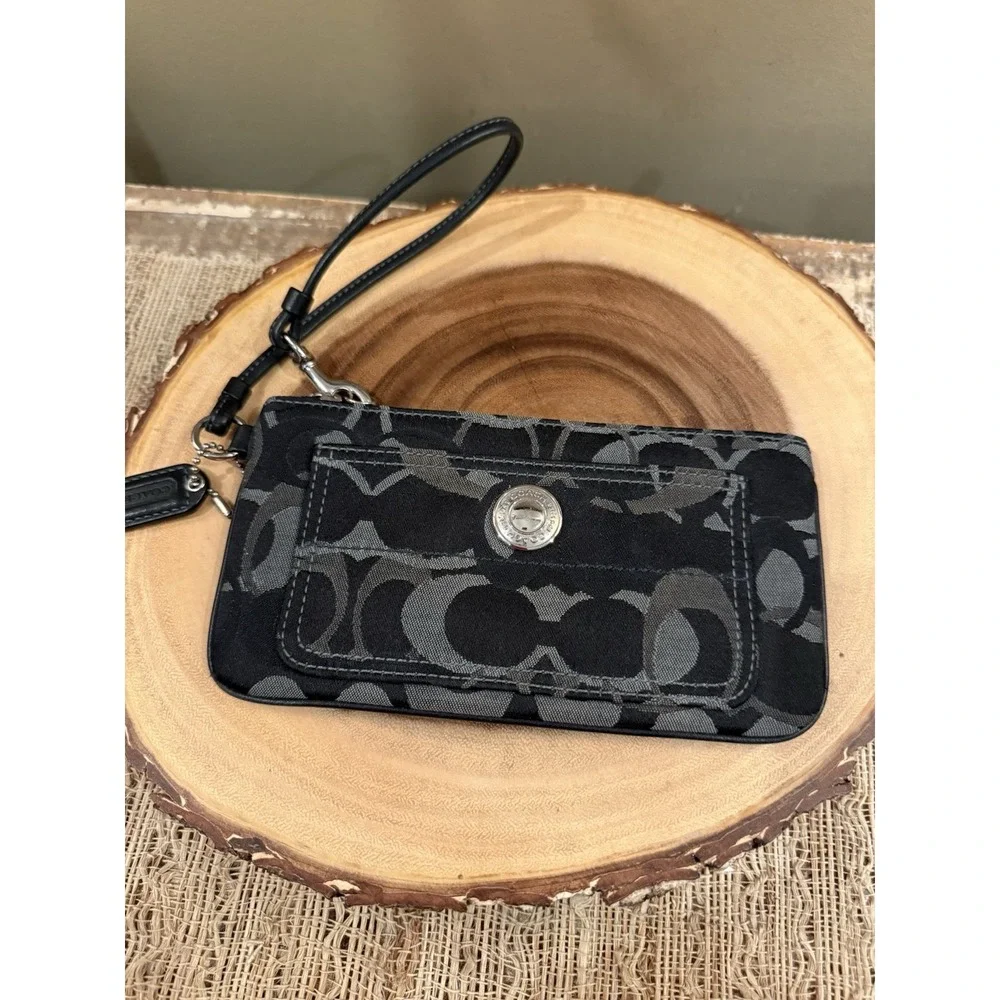 Vintage Coach Black Gray Signature Logo 1941 Wristlet Pouch Front Snap Pocket